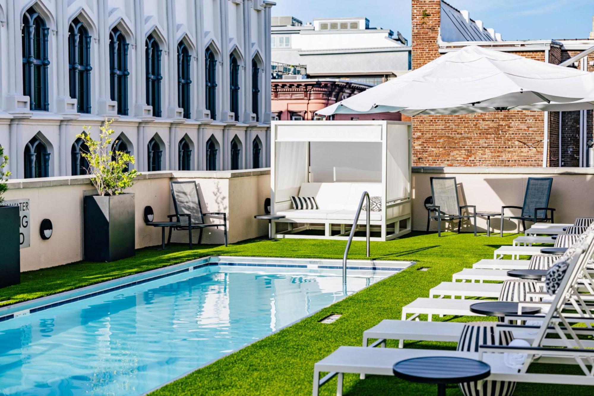 The Lindy Renaissance Charleston Hotel Екстериор снимка