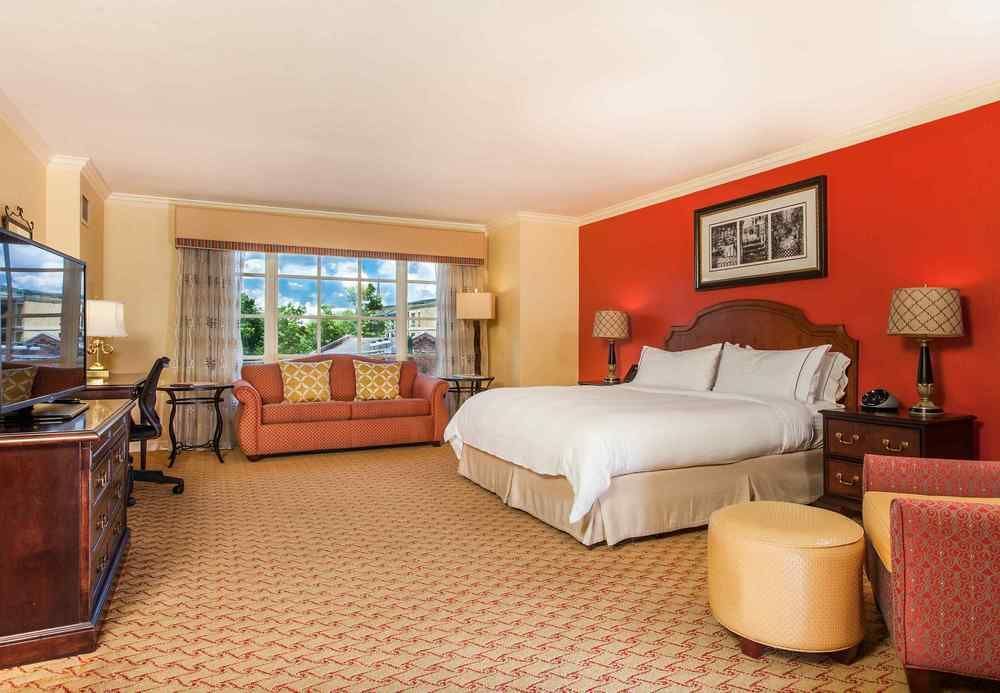 The Lindy Renaissance Charleston Hotel Екстериор снимка