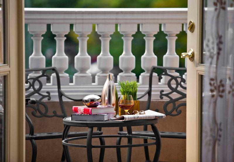 The Lindy Renaissance Charleston Hotel Екстериор снимка